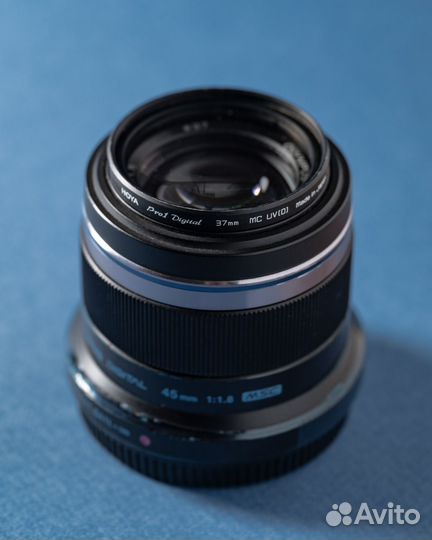 Olympus M.zuiko 45mm f/1.8