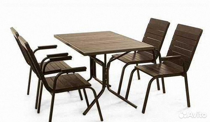 Обеденная группа для дачи или уличного кафе