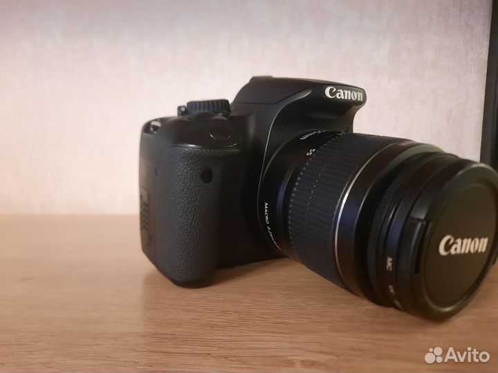 Зеркальный фотоаппарат Canon eos 650d