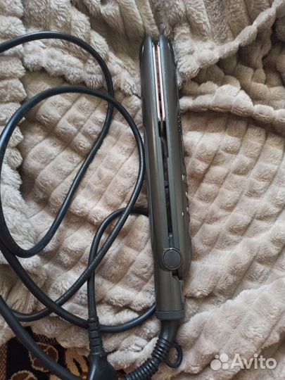 Выпрямитель для волос