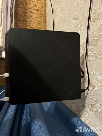 Ps4 Slim 1tb 1 джойстик