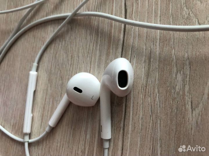 Наушники apple earpods lightning