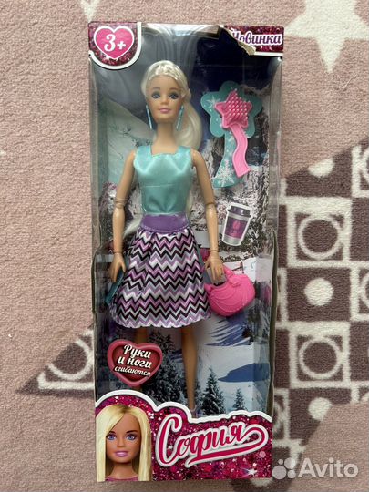 Новая шарнирная кукла София типа Барби