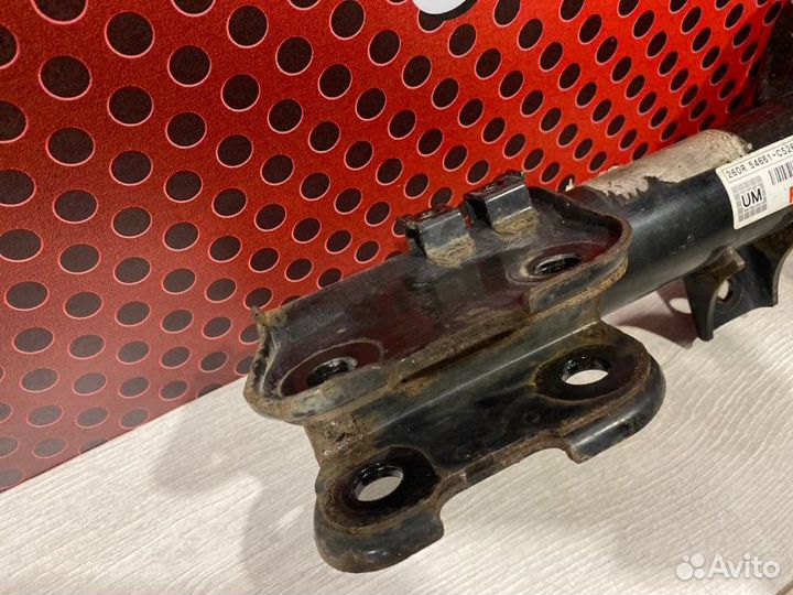 Амортизатор передний правый Kia Sorento Prime UM