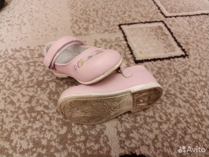 Туфли для девочки 22