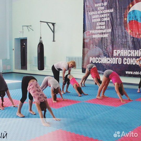 Тренер по художественной гимнастике