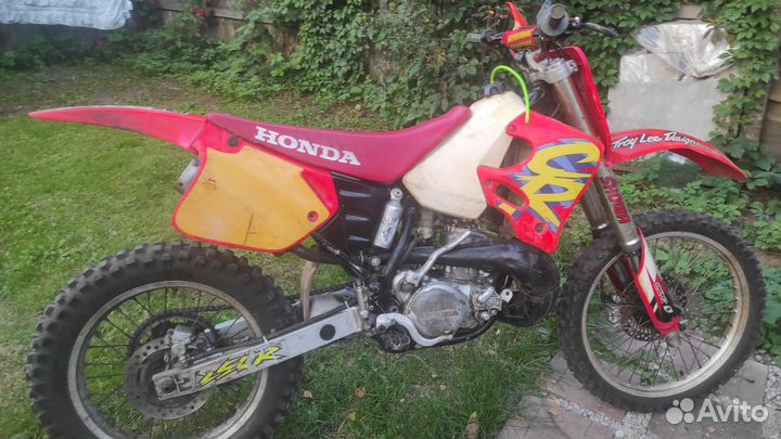 Honda cr250r 1996