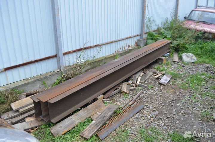 Балка двутавровая 30 Б2 4,4 м 3 штуки