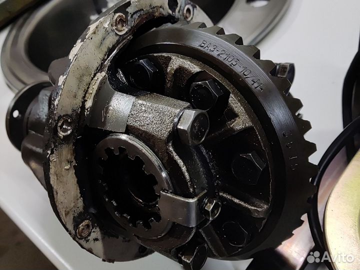 Задний редуктор ваз 2103