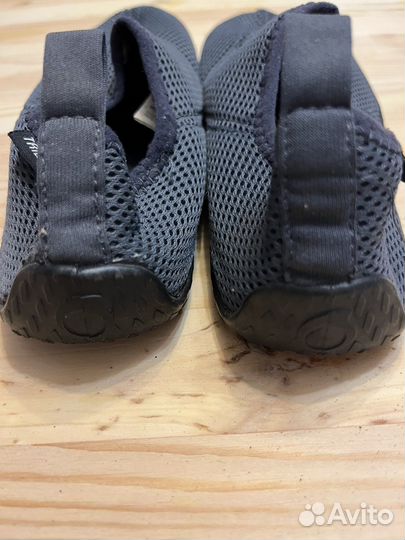 Коралловые тапочки / аквашуз