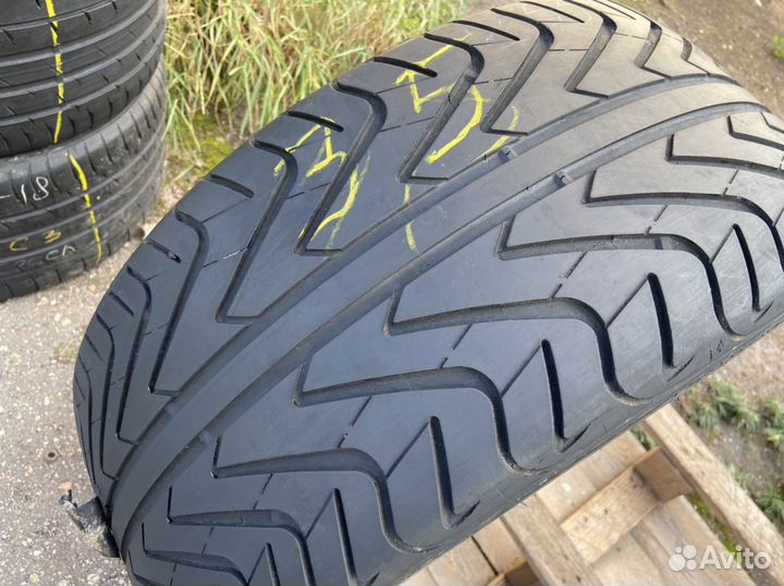 Michelin Pilot Sport 265/40 R18