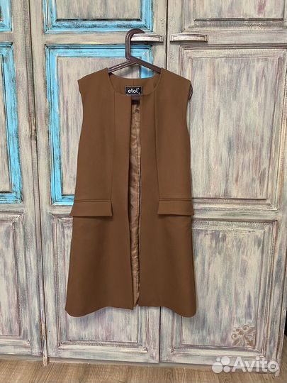 Жилетка женская удлиненная