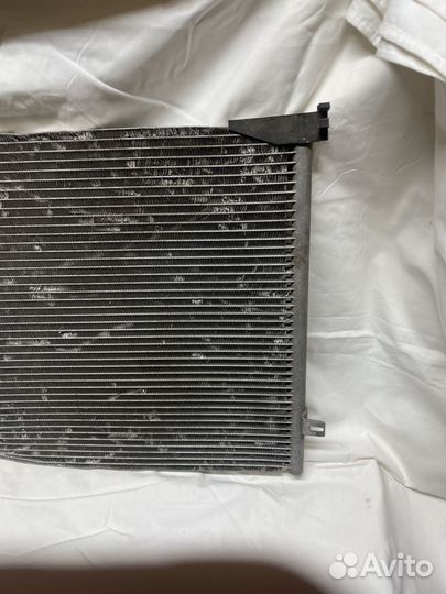Радиатор кондиционера Opel Vivaro Renault Trafic 2