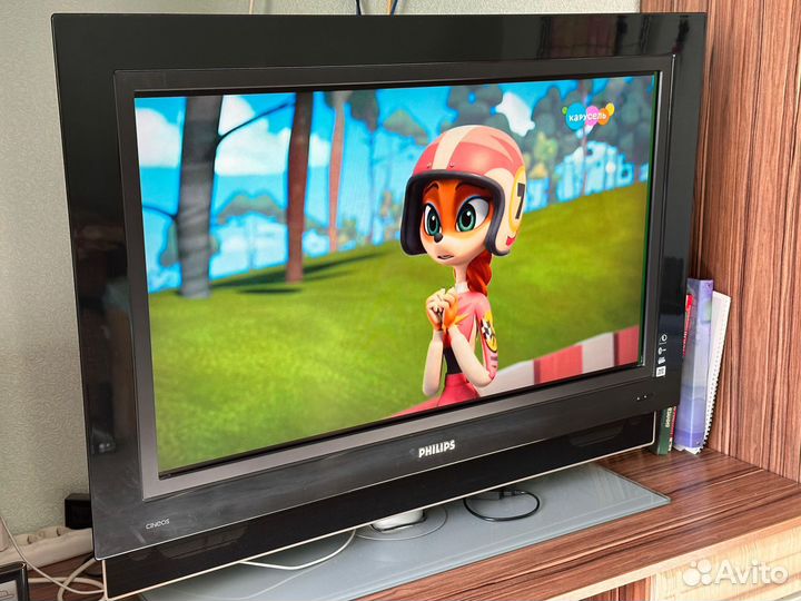 Телевизор Philips Cineos Ambilight