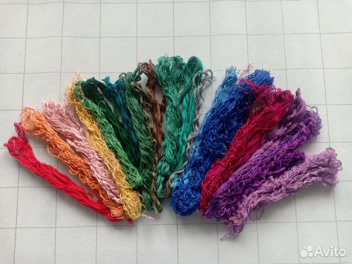 Нитки мулине пакетом + канва в подарок