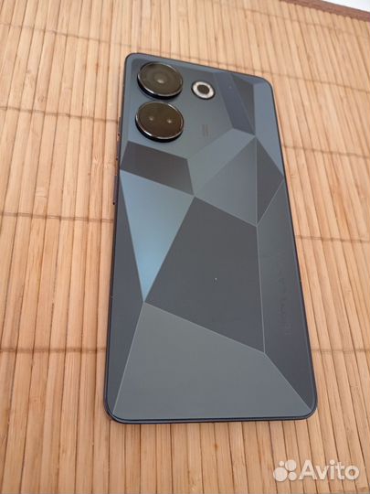 TECNO Camon 20 Pro, 8/256 ГБ