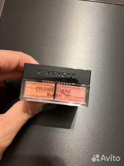 Givenchy prisme libre blush румяна