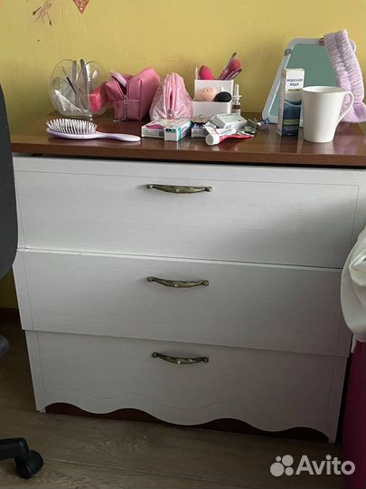 Спальные гарнитуры