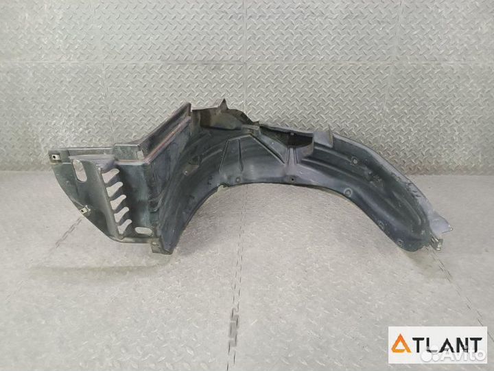 Подкрылок передний правый honda mobilio spike