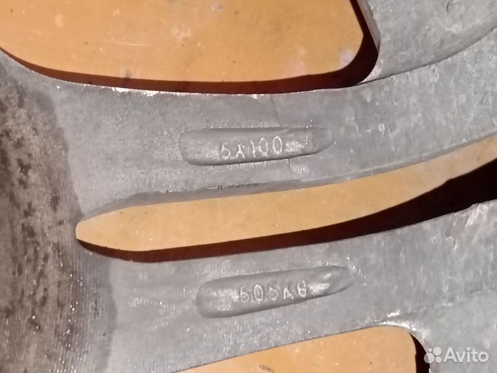 Продам литые диски