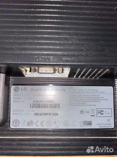 Монитор lg flatron L 1718S