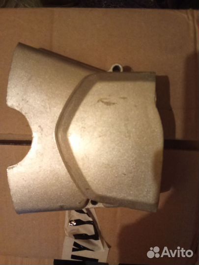 Крышка на мопед