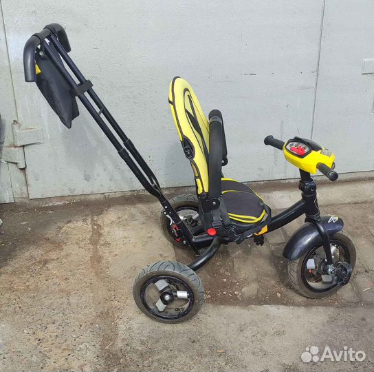 Детский велосипед с родительской ручкой