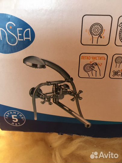 Смеситель для ванны