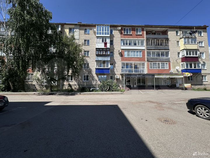 2-к. квартира, 49 м², 4/5 эт.