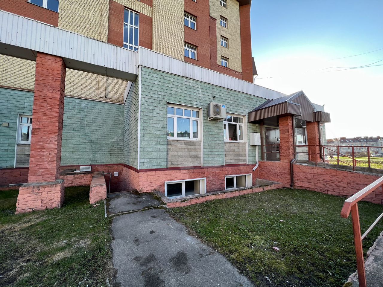 Нежилое помещение, 356 м²