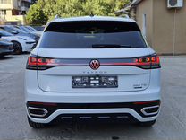 Volkswagen Tayron 2.0 AMT, 2023, 4 500 км, с пробегом, цена 4 890 000 руб.