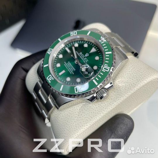 Часы мужские Rolex Submariner Date Green «Hulk» 40