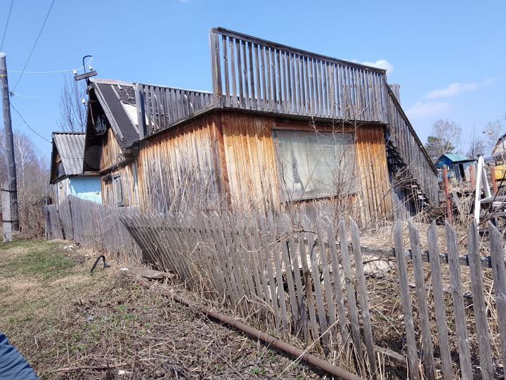 Дача 15 м² на участке 6,6 сот.