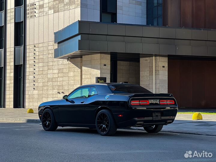 Аренда Dodge Challenger без водителя