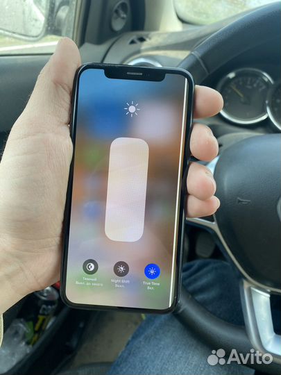 iPhone X, 64 ГБ