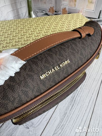 Сумка поясная Michael Kors