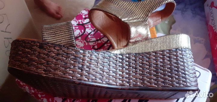 Обувь женская