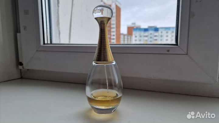 Парфюмерная вода Dior J'adore