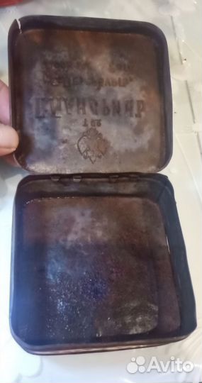 Коробка жестяная 19в