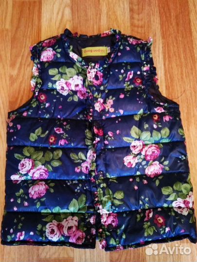 Жилет новый