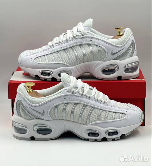 Nike Air Max Tailwind 4