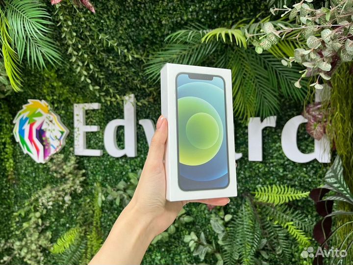 iPhone 12, 64 ГБ
