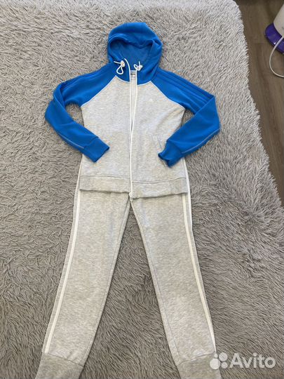 Спортивный костюм adidas размер XS