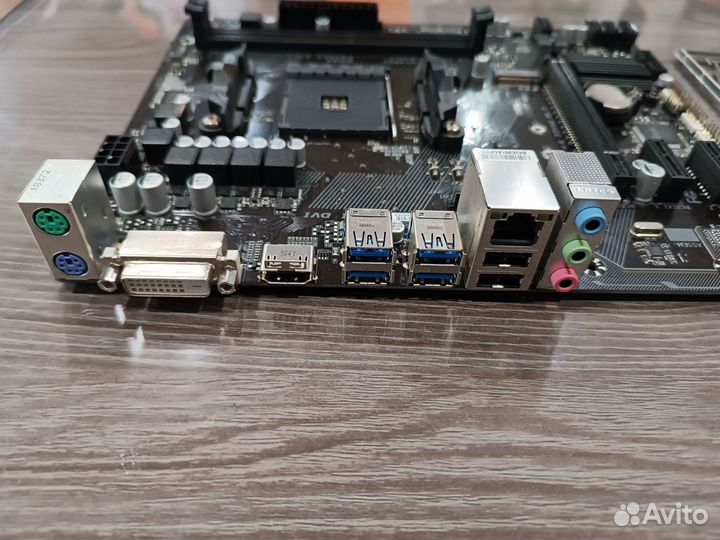 Gigabyte GA-A320M-H AM4 mATX с гарантией