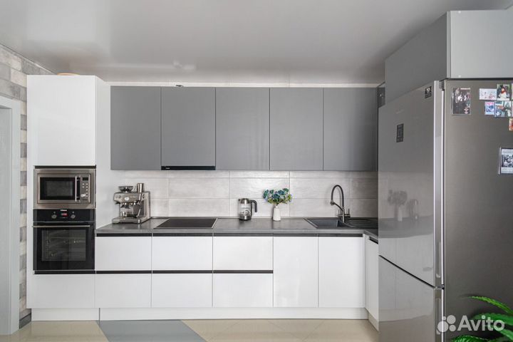 Кухня (цена за всю кухню)km-35573