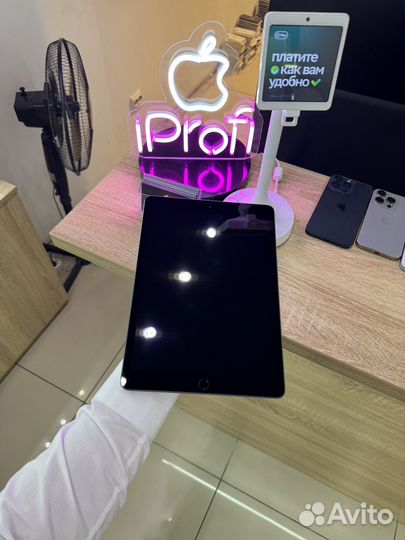 iPad 8 32 гб