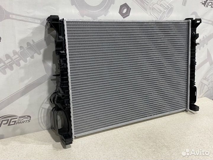 Радиатор основной Mercedes E W211