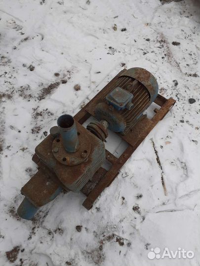 Электродвигатель 11 квт. 2910об. и другое оборудов