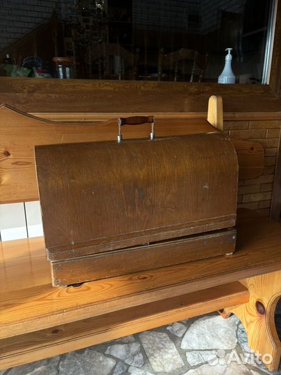 Швейная машинка