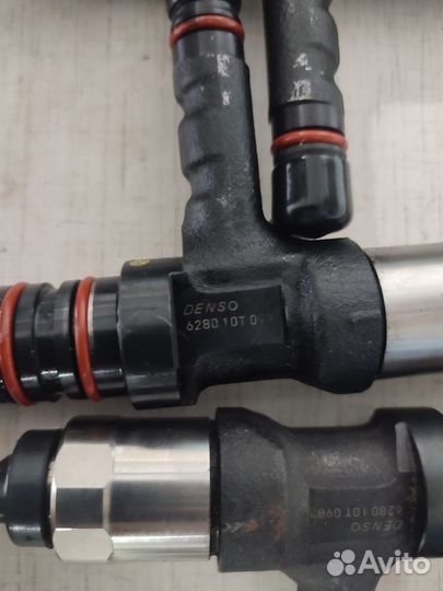 Форсунки двс SAA12V140E-3, Komatsu